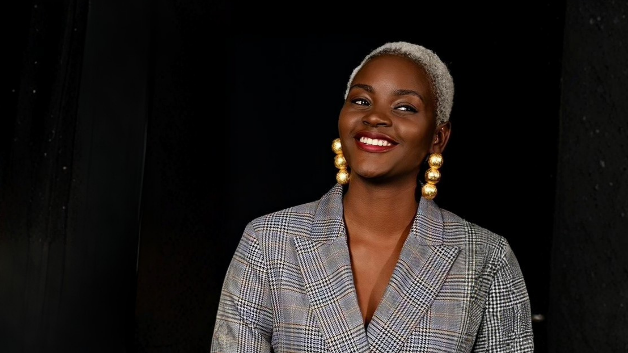 Guidad visning: Dressed in Power